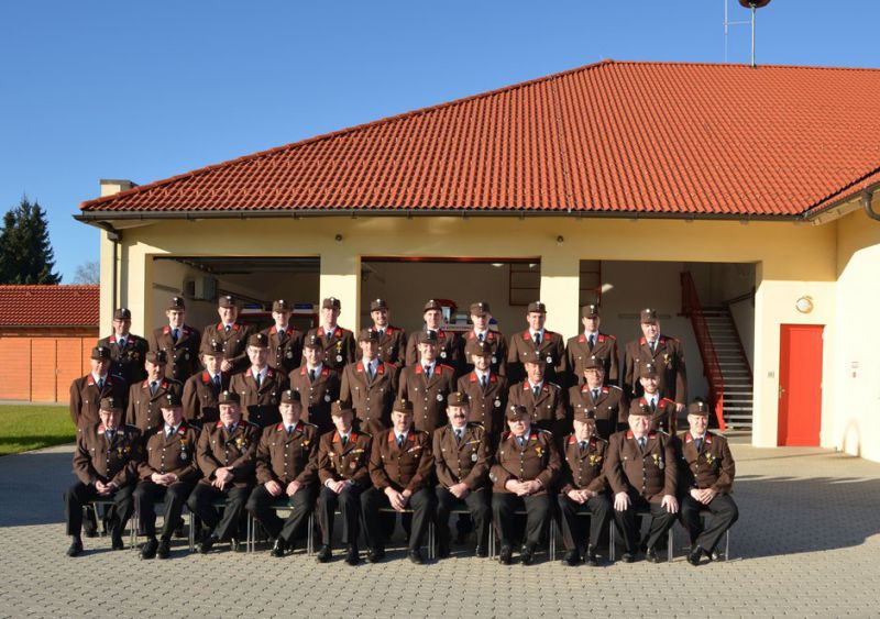 Die Mannschaft der Königsbrunner Feuerwehr